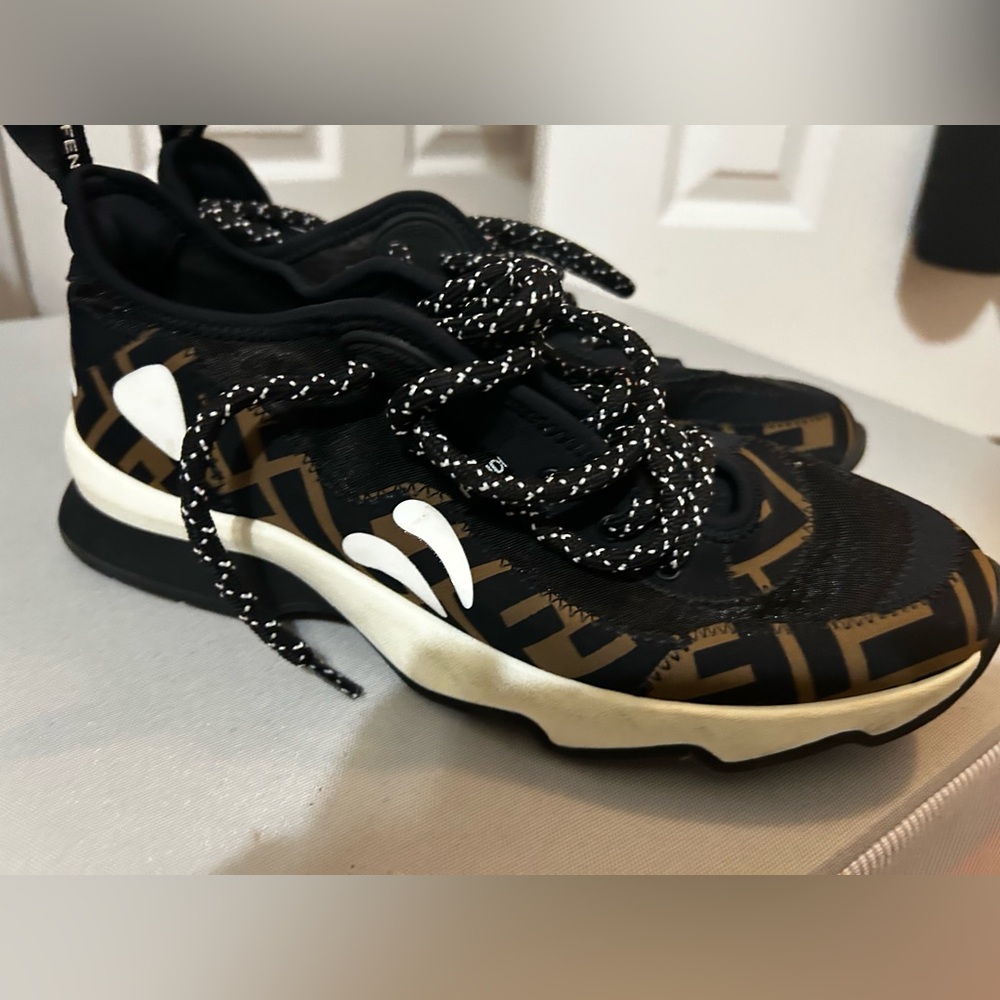Fendi
Zucca FF Logo Neoprene Chunky Sneakers
Women's Size 37 - Picture 3 of 8